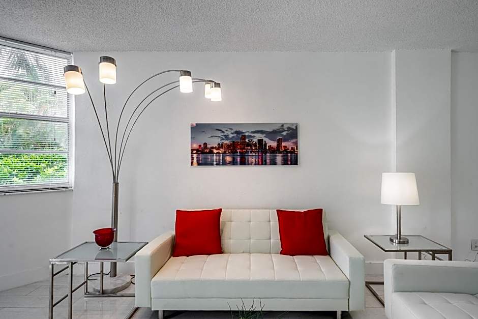 Sunny Isles Ocean Reserve Condo Apartments