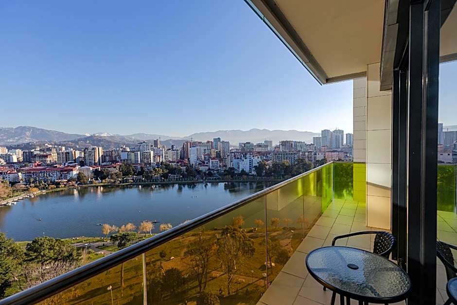 MiraMar Luxury Residences