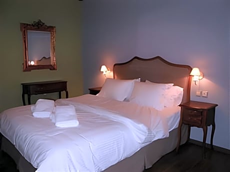 Superior Mountain View