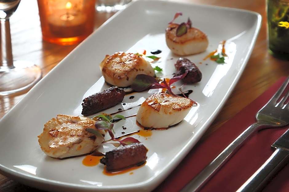 New Continental Hotel; Sure Hotel Collection by Best Western