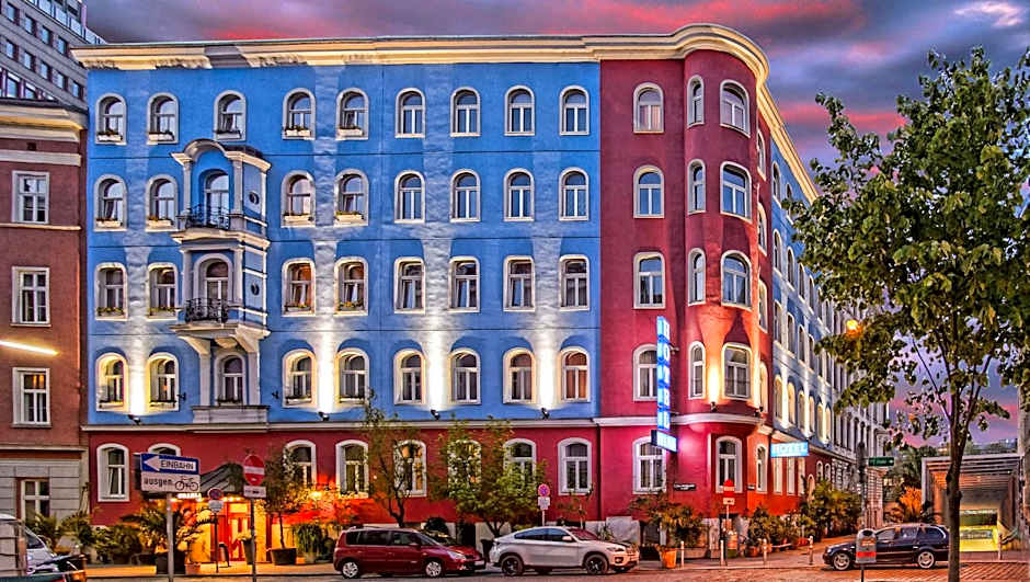 Hotel Urania