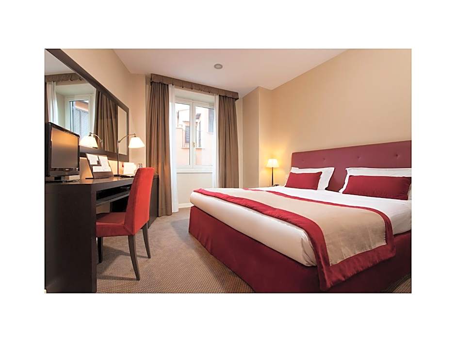 Photo 1 of 4 of Double Room (1 Adult)