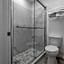 Inland Inn & Suites