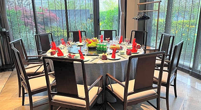 Ramada by Wyndham Luoyang Downtown