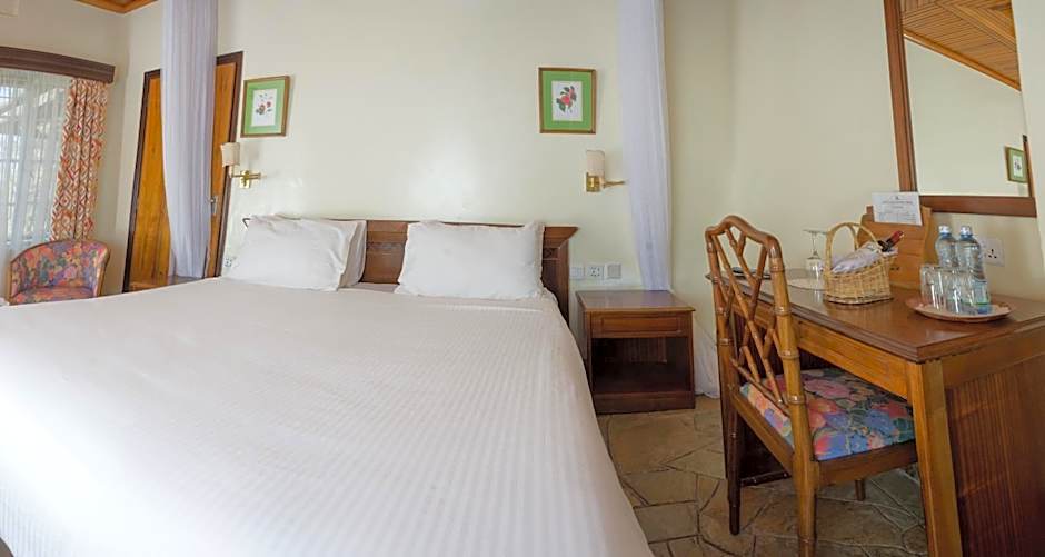 Jacaranda Lake Elementaita Lodge