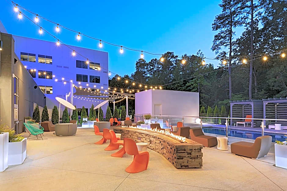 Aloft by Marriott Little Rock West
