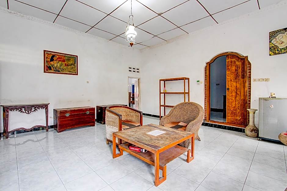 Hotel O Prawirotaman Near Keraton Yogyakarta Formerly Chez Laelik Guesthouse