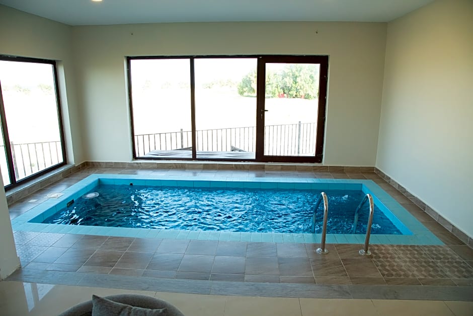 Continent Hotel Al Uqayr