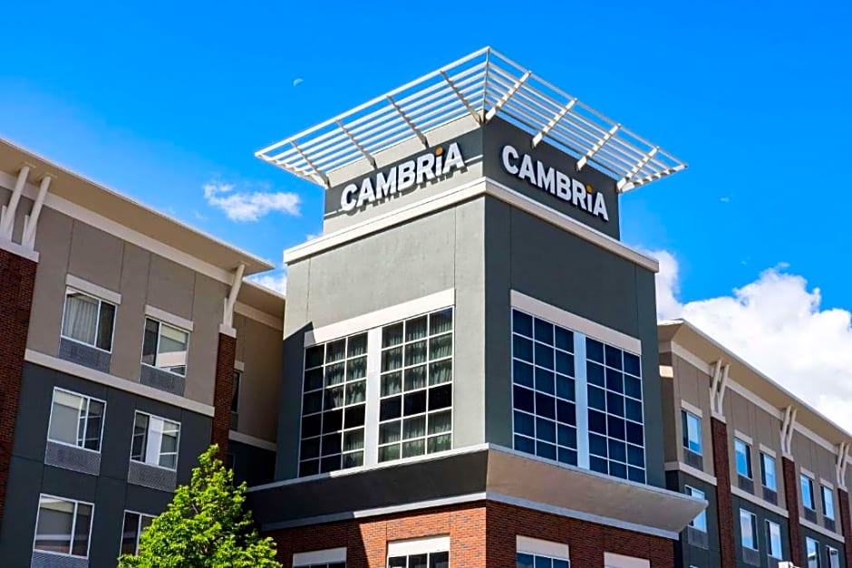 Cambria Hotel Fort Collins