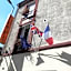 Hotel le Petit Chateau (ex hotel des amis)