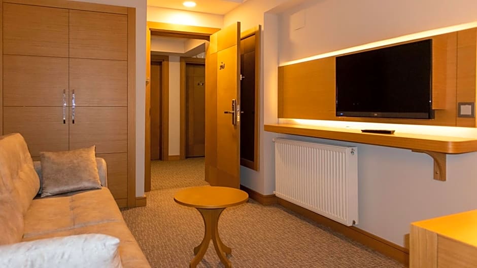 LOTUSPARK HOTEL