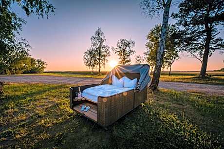 Marina Martinshafen - Beach life