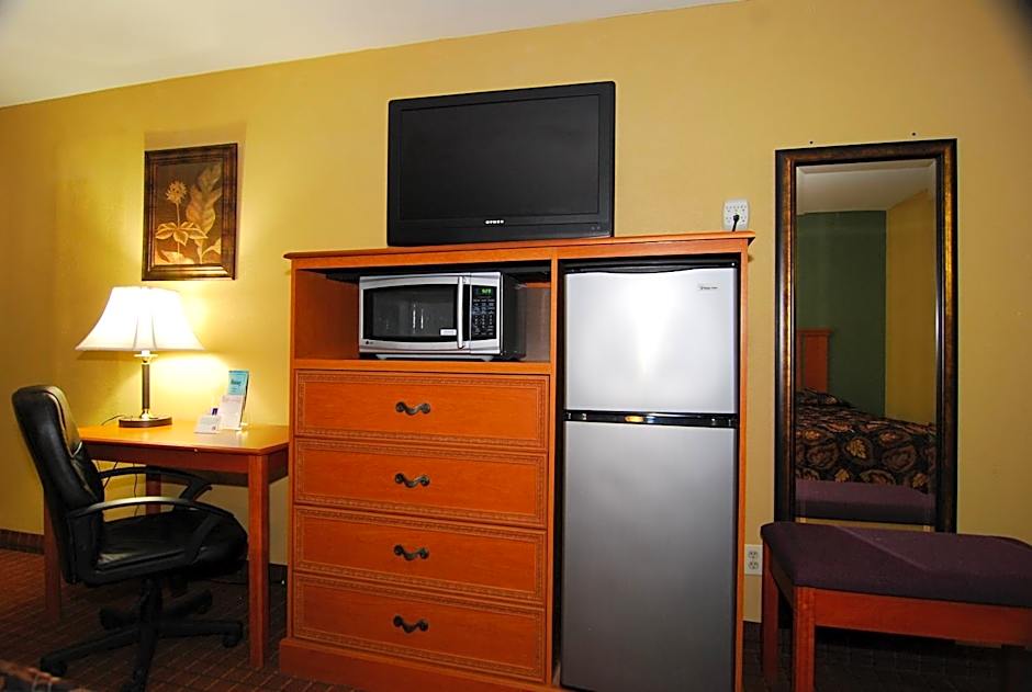 Coach Light Inn