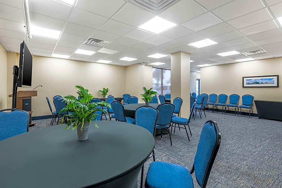 Comfort Inn & Suites Daytona Beach Oceanfront