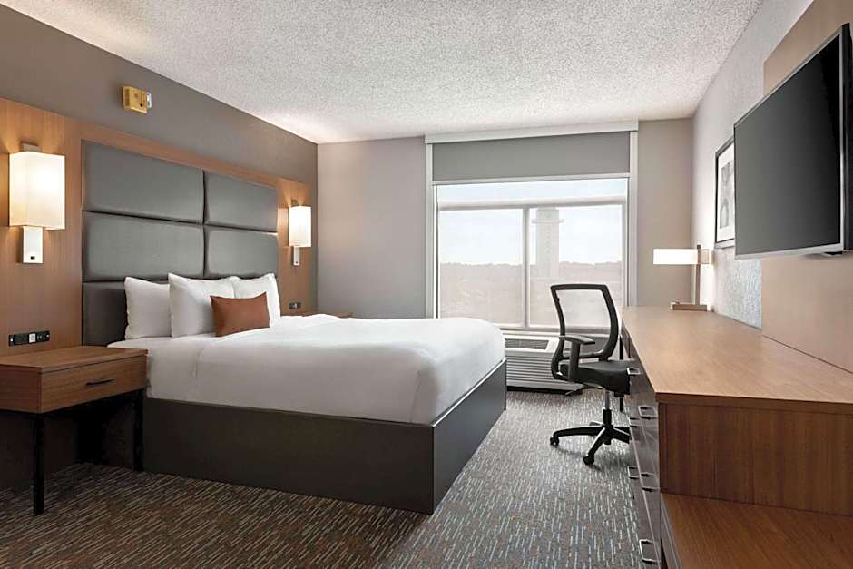 Wingate by Wyndham Cincinnati/Blue Ash