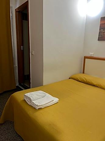 Single Room with Bathroom