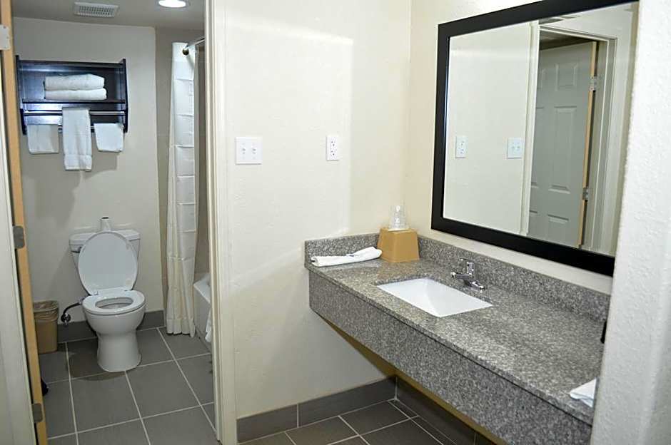 Trinity Suites Downtown Dallas