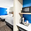 Holiday Inn Express Hotel & Suites Charleston-Southridge By IHG