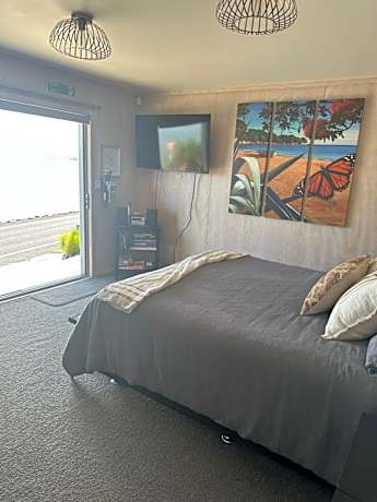 Te Mata Bay Seaviews