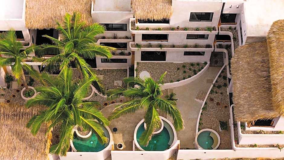 Casa Leah Puerto Escondido - Luxurious Seaside Retreat in Zicatela - 2 Outdoor Pools - Steps to The Beach - 10