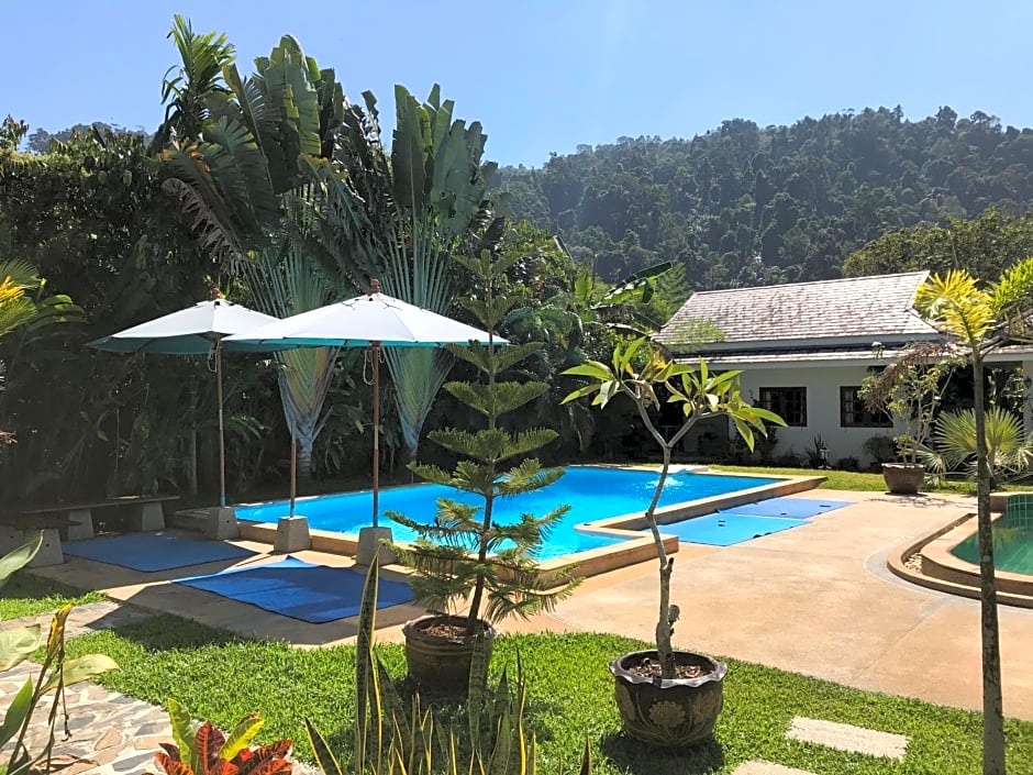 Villa Colina Khao Lak - Adults Only