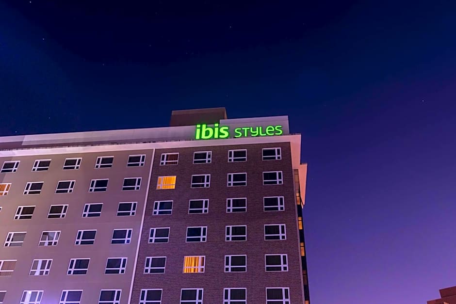 ibis Styles Curitiba Airport