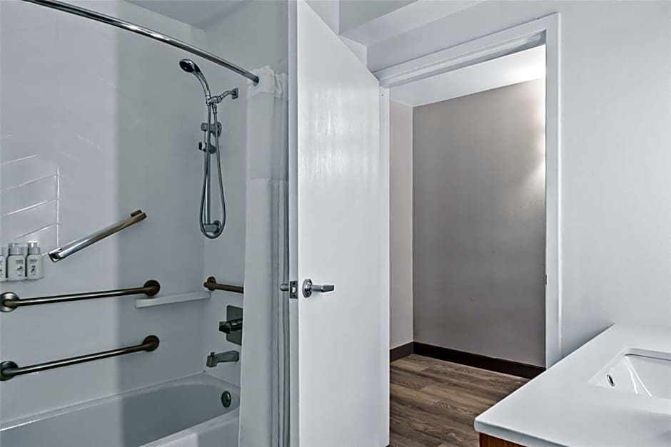 Red Lion Hotel & Conference Center Cheyenne