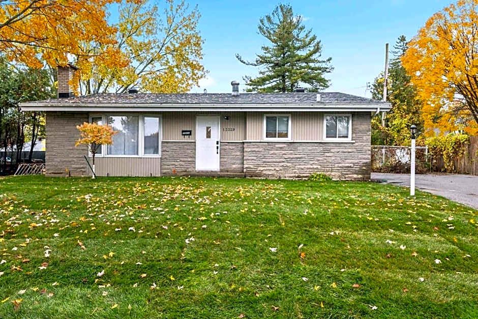 Spacious Urban Cabin in West Montreal - 4BR