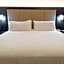 Holiday Inn Express Hotel & Suites North East - Erie I-90 Exit 41 By IHG