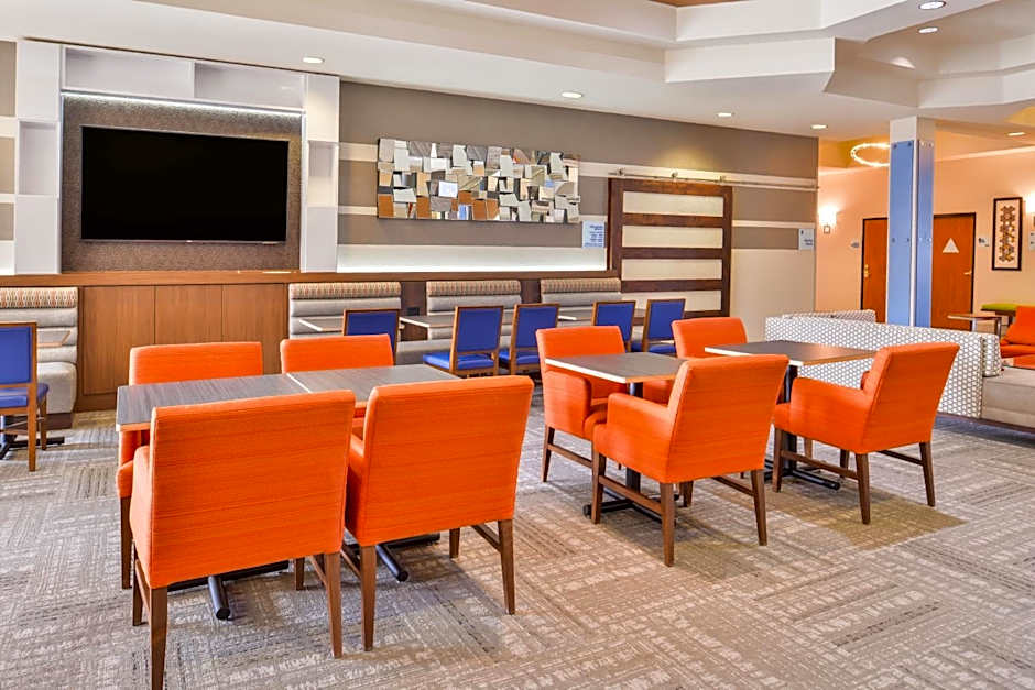 Holiday Inn Express Hotel & Suites Elk Grove Ctrl - Sacramento S By IHG