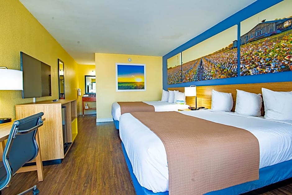 Days Inn by Wyndham Carlisle