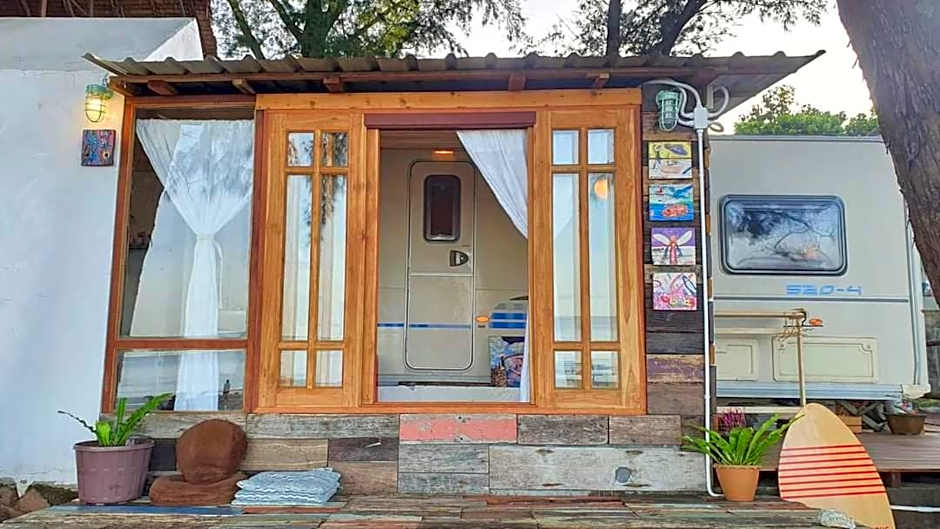 Maliblues Bed & Art Gallery