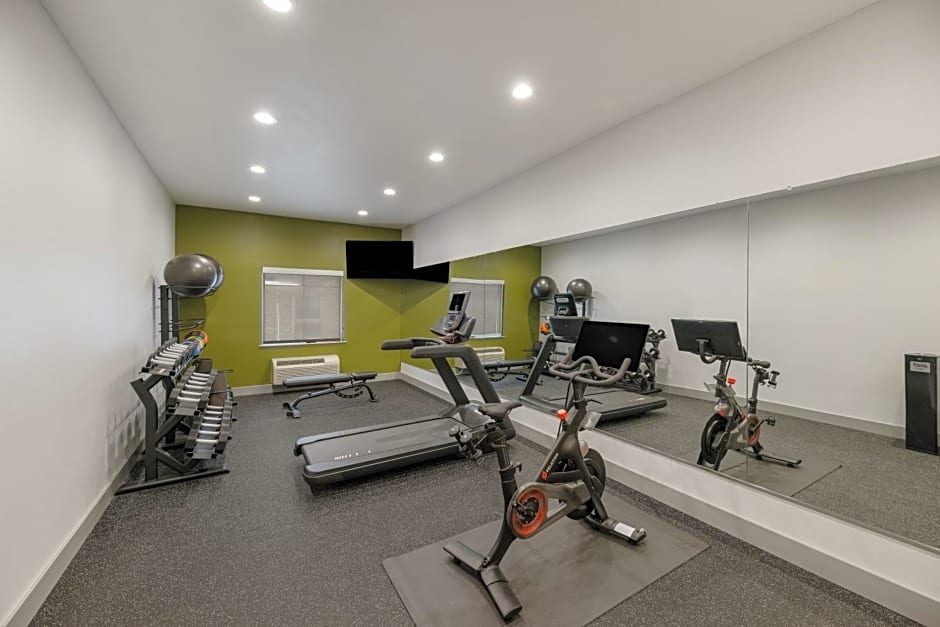Spark by Hilton Midland South