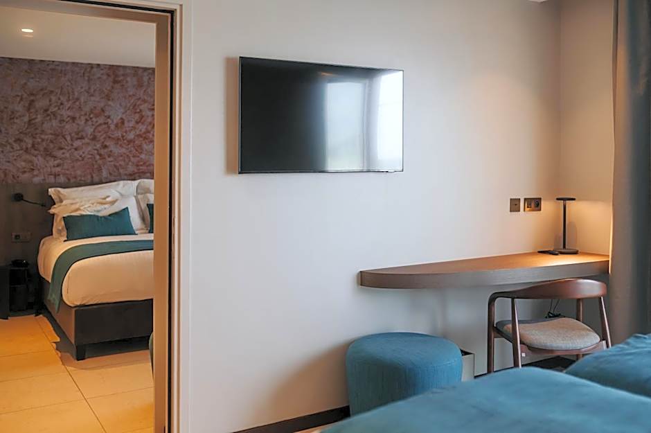 Sable Bleu Boutique Hotel
