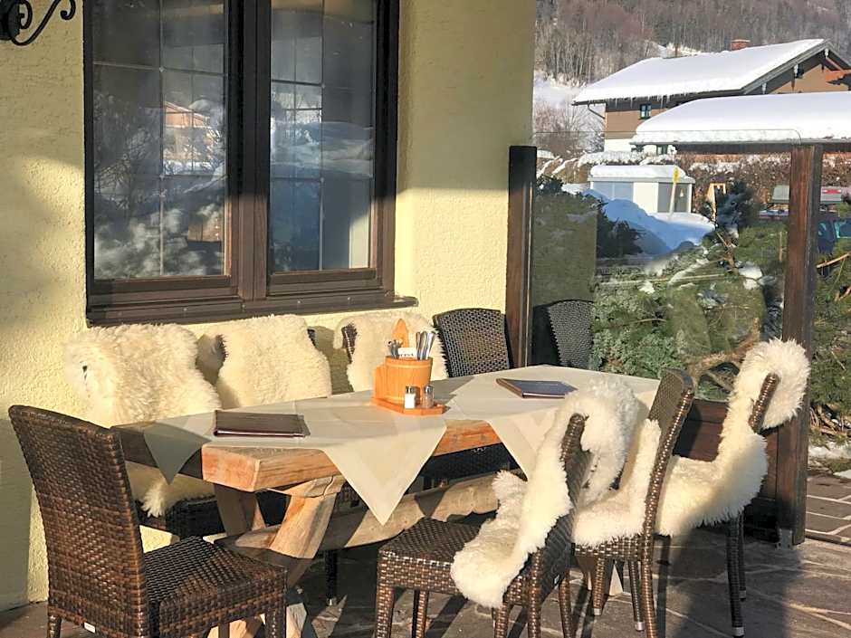 DEVA Hotel-Restaurant Fischerwirt inklusive Chiemgau Card