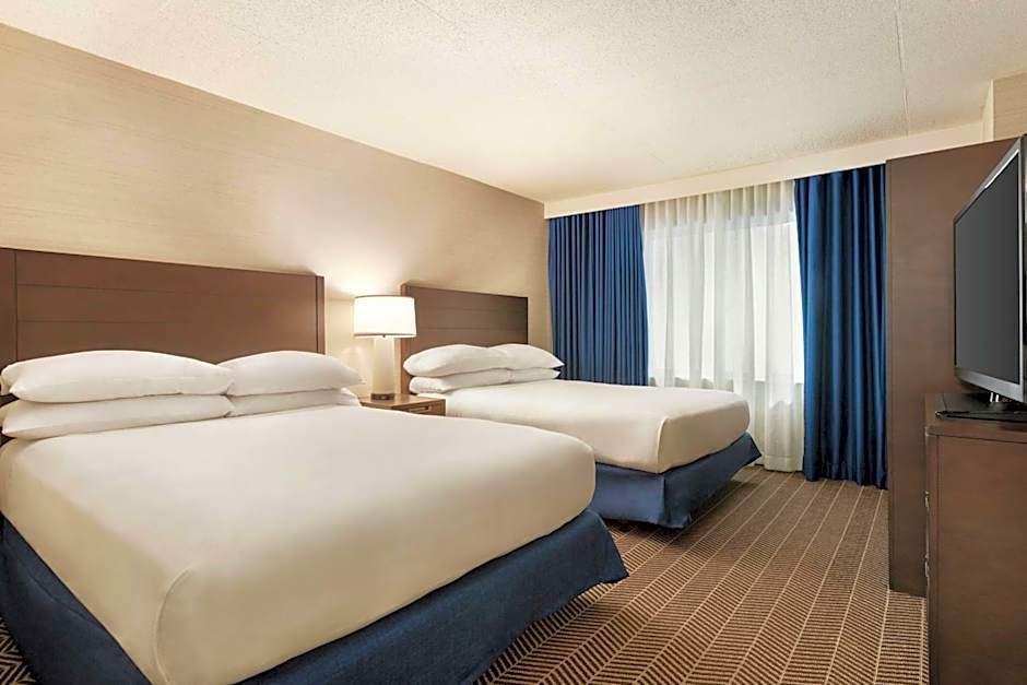 Embassy Suites By Hilton Hotel Boston At Logan Airport
