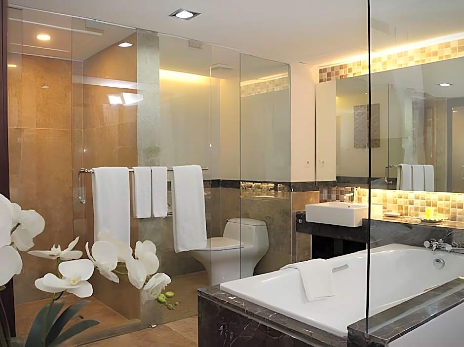 The Jayakarta Jakarta Hotel & Spa