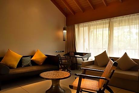 Family Suite with Balcony - Complimentary Gonsua beach shuttle service