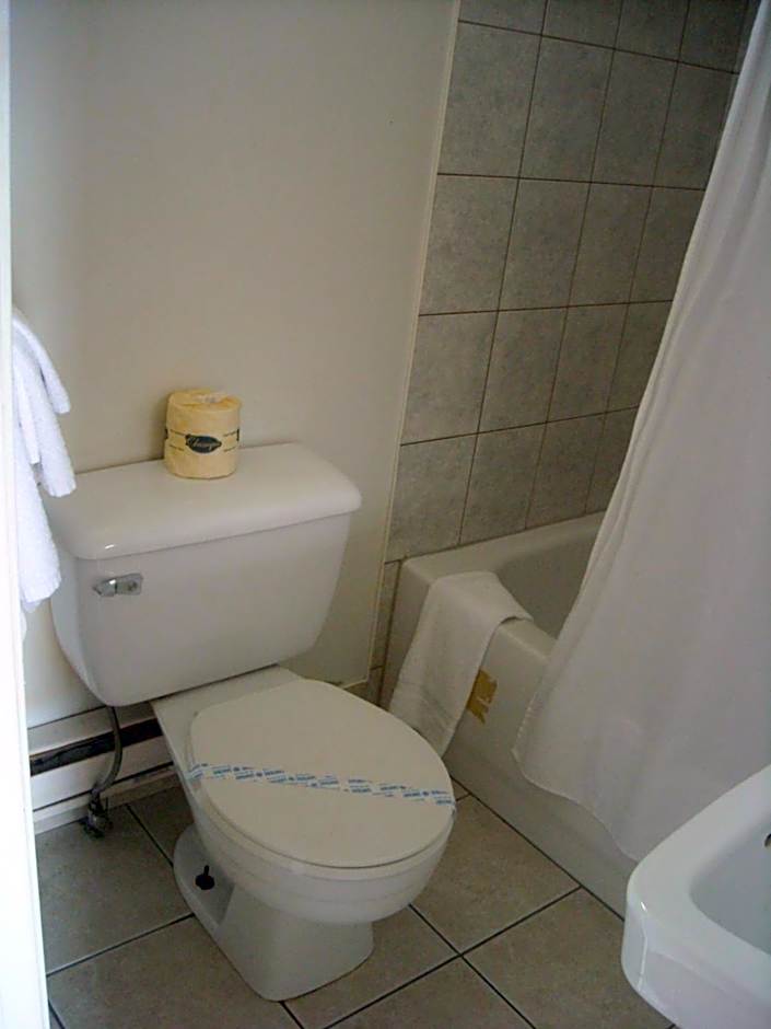 Grand Motel Saint-Hubert