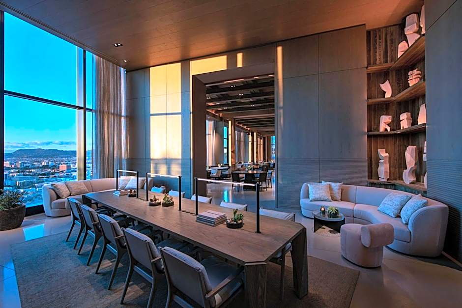 AC Hotel by Marriott Downtown Los Angeles