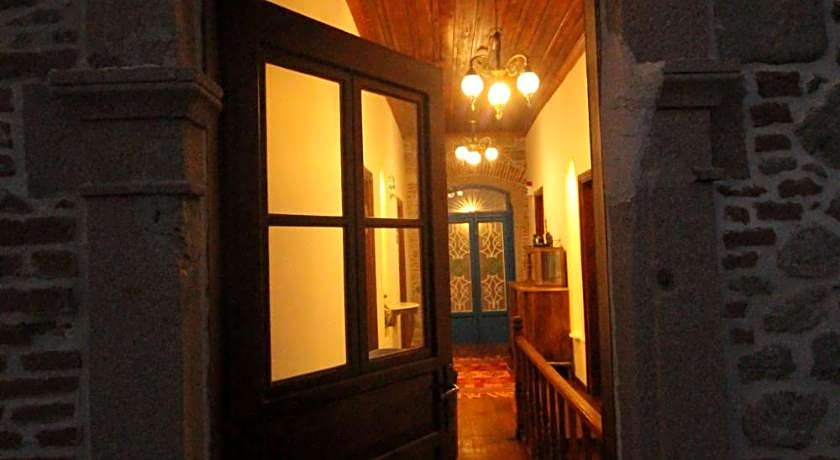 Bergama TAŞKONAK