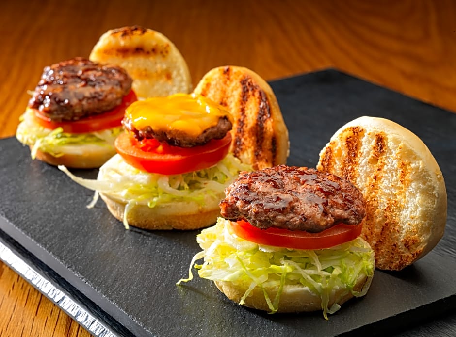 H10 Villa De La Reina