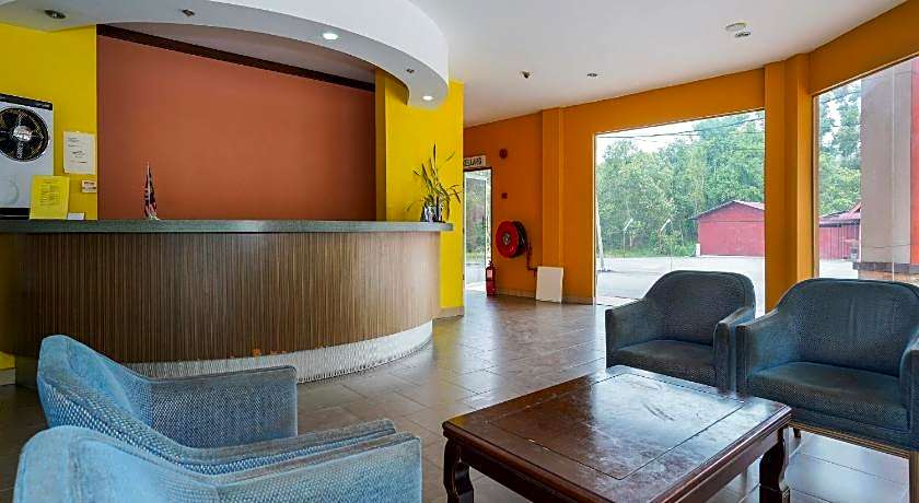 Super OYO 44083 Hotel Orchard Inn