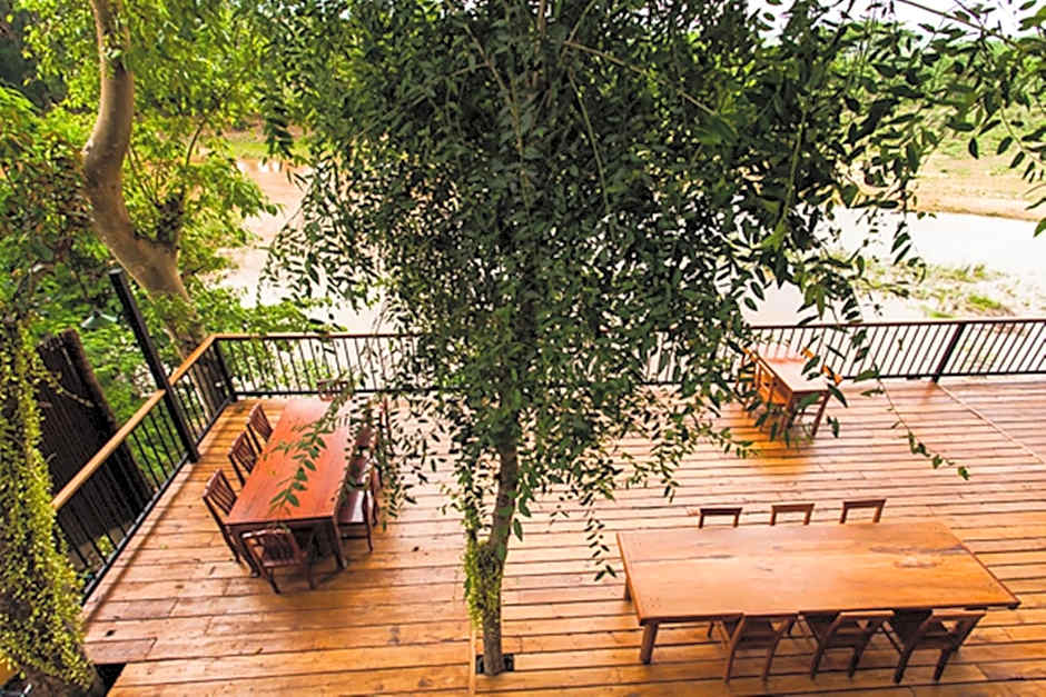 Riverhouse-The Teak House