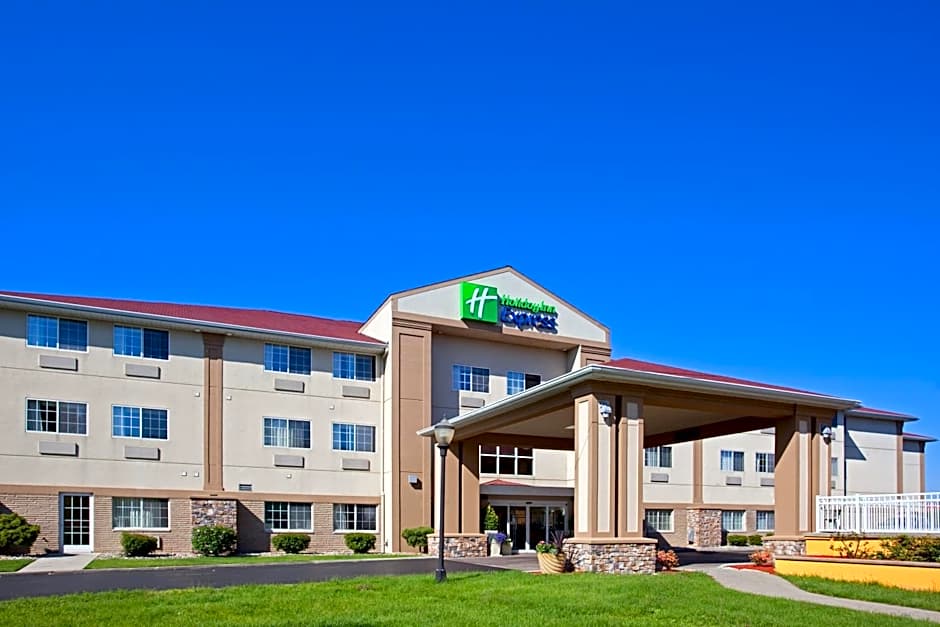 Holiday Inn Express Hotel & Suites-Saint Joseph By IHG