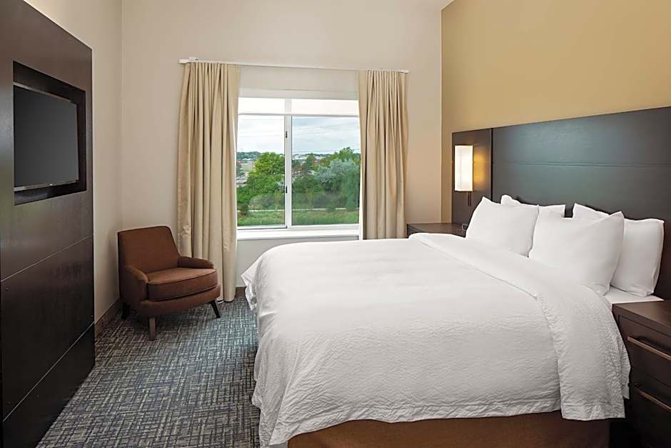 Residence Inn by Marriott Detroit Farmington Hills