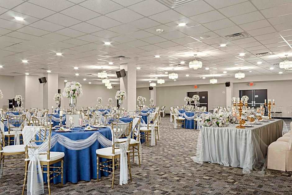 Quality Inn & Suites Downtown