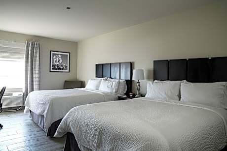 Room with Two Beds - Hearing Accessible - Non-Smoking