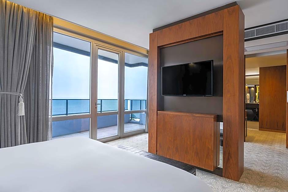 Radisson Blu Okoume Palace Hotel, Libreville