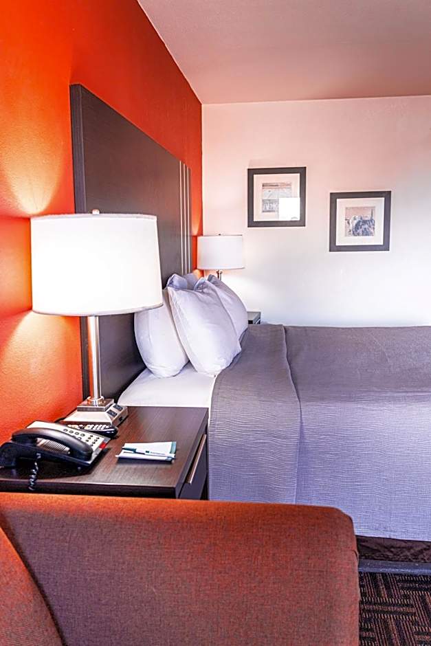 Quality Inn East